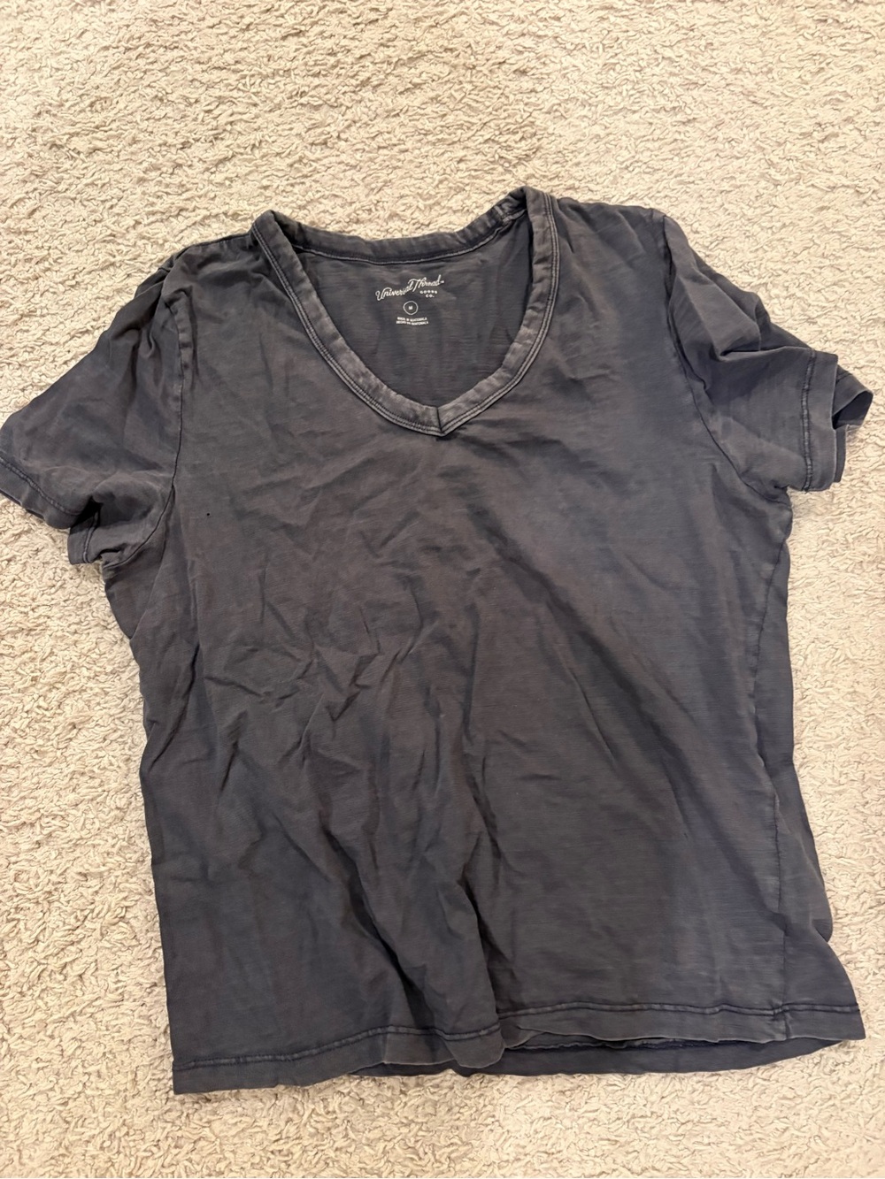Universal Thread Short-Sleeve Iconic V-Neck T-Shirt Black